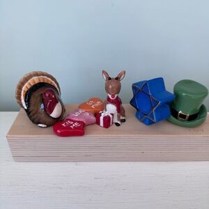 Nora Fleming Holiday Minis Turkey Hearts Rudolph Star of David Leprechaun Hat